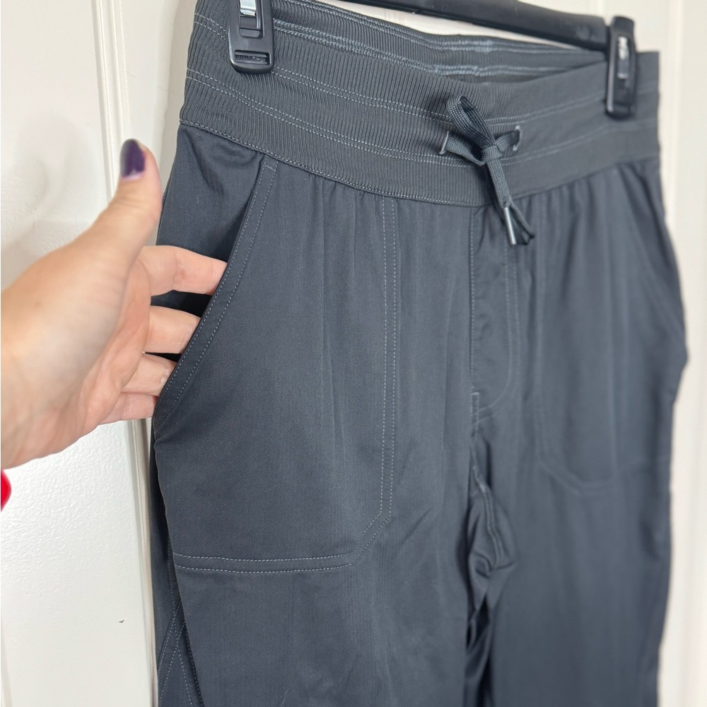 NORTH FACE 🌄 Women’s Aphrodite 2.0 Breathable Straight Leg Hiking Pants (Small) - Picture 5 of 15